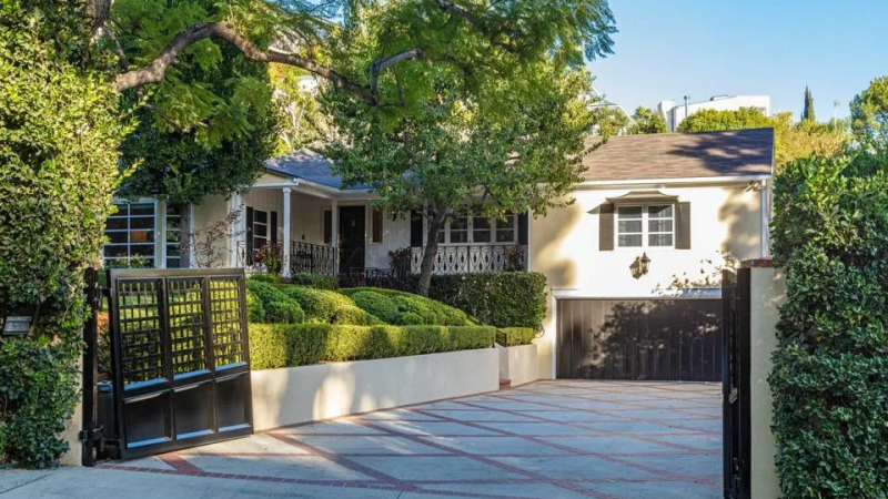 Former Estate Of Late ‘The Golden Girls’ Star Estelle Getty Hits Market For $6.9 Million