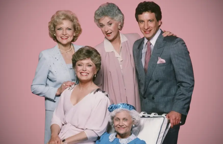 A Fresh Look at The Golden Girls Pilot: Everything We Adore — Plus Coco